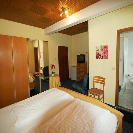 Hotel Konert Bergheim Экстерьер фото