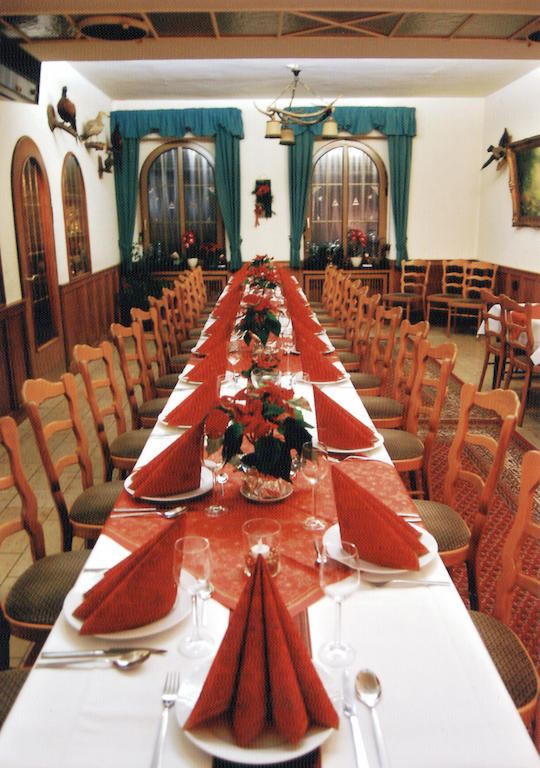 Hotel Konert Bergheim Экстерьер фото