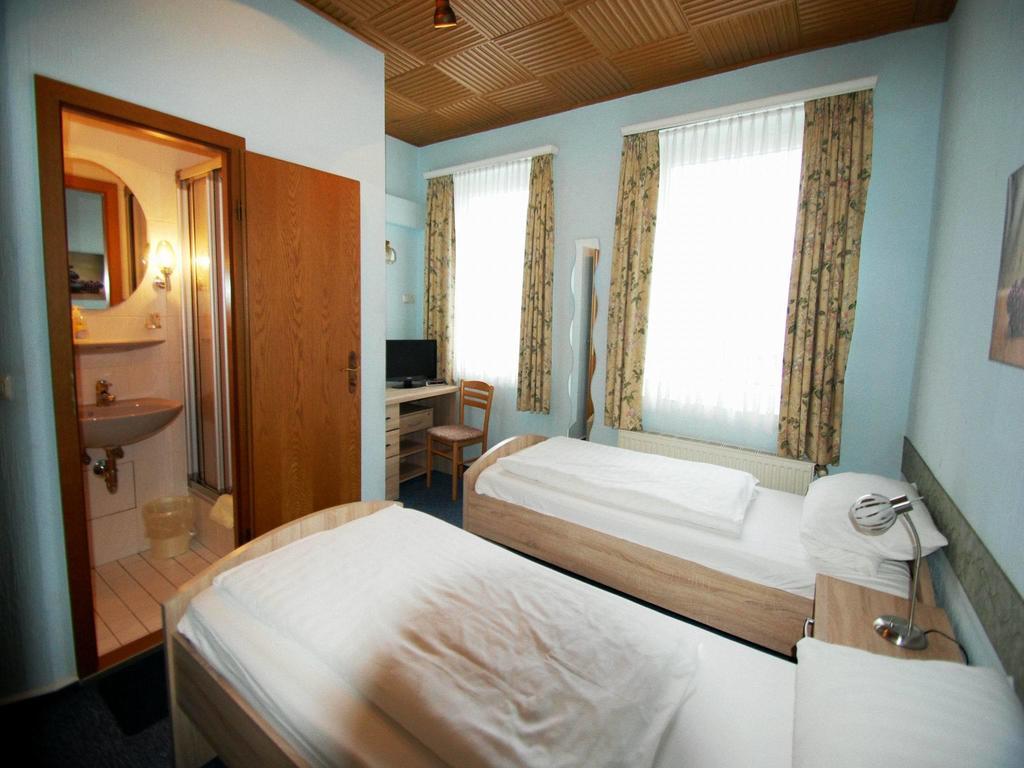 Hotel Konert Bergheim Номер фото