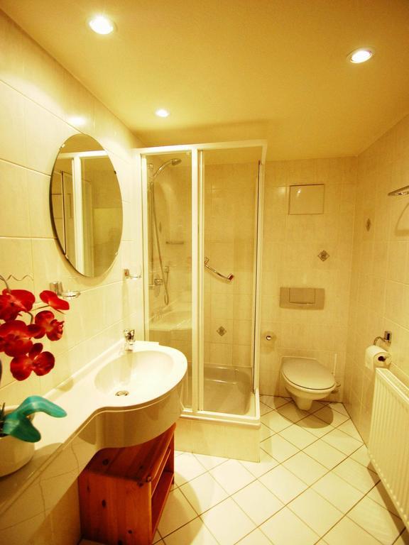 Hotel Konert Bergheim Номер фото