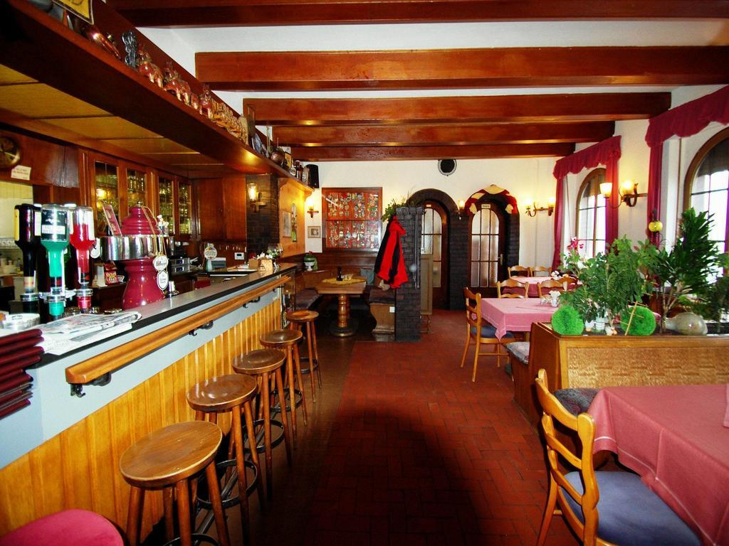Hotel Konert Bergheim Экстерьер фото